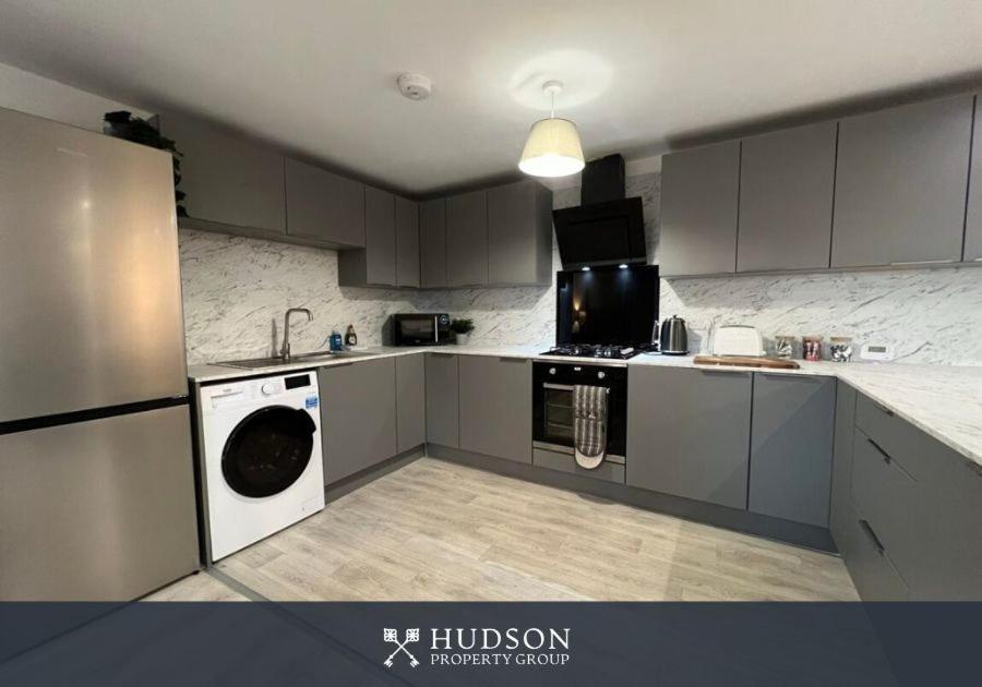 Вилла Open Plan Townhouse In Шрусбери Экстерьер фото